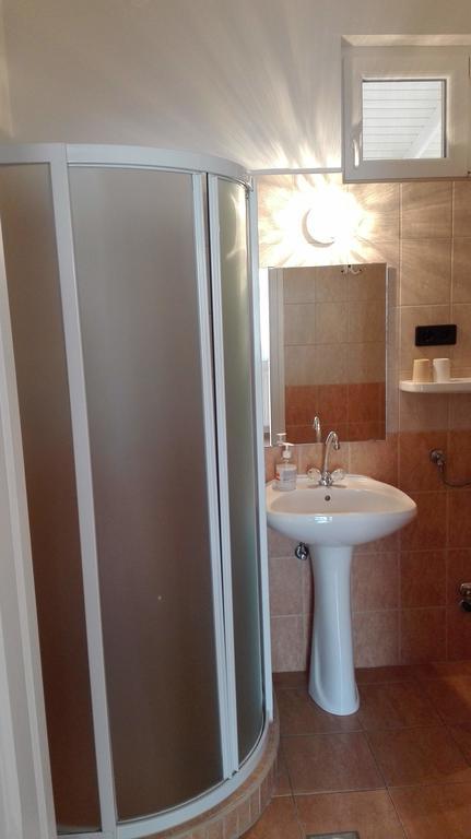 Garden Apartmanhaz 2 Hajduszoboszlo Ngoại thất bức ảnh